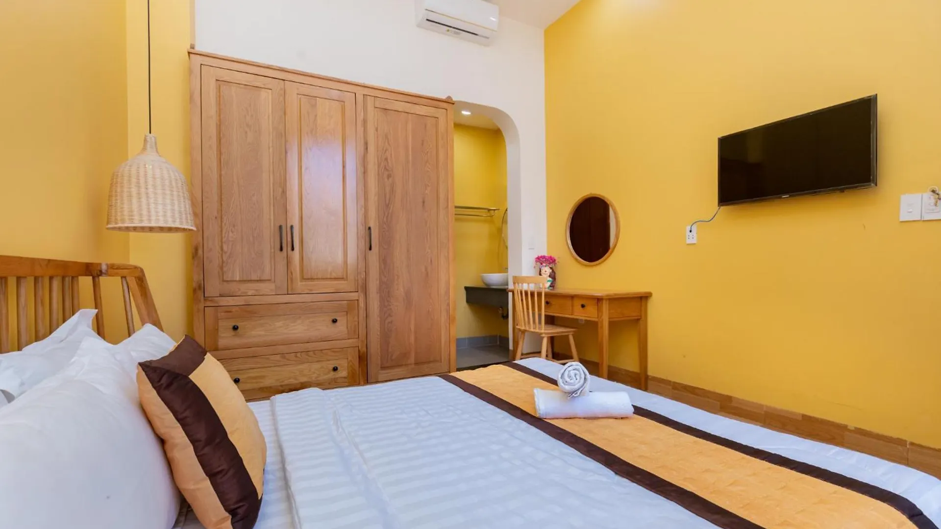 Hoang My Villa - 8 Phong Ngu Bai Sau - Free Bida Karoke Vung Tau Vietnam